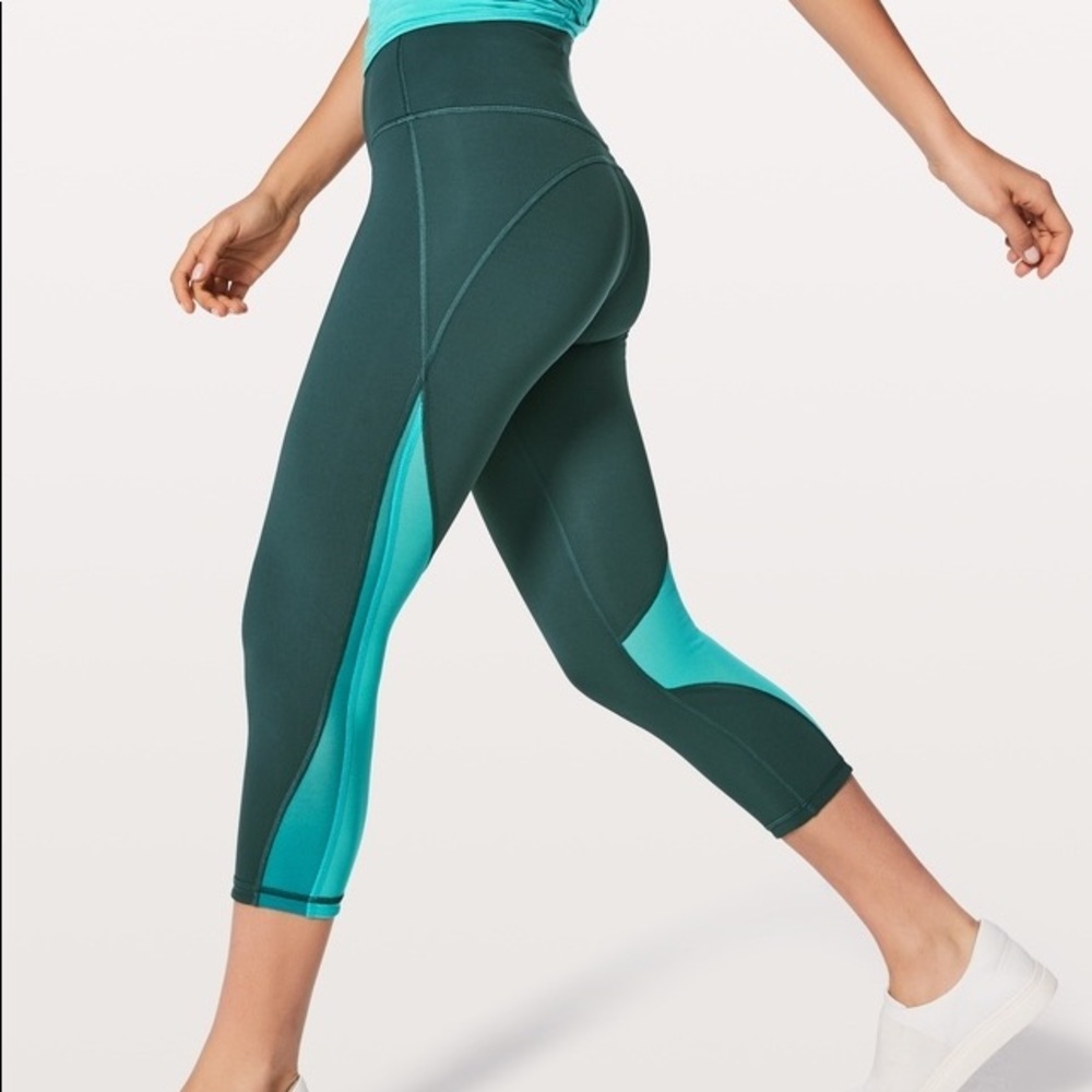 lululemon athletica Teal and Aqua Leggings